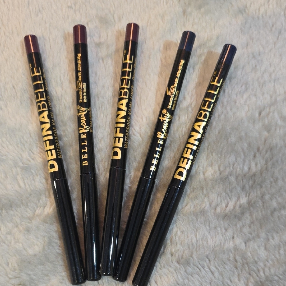 Belle by Kim Gravel DefinaBelle Eyeliner - Rich Brown